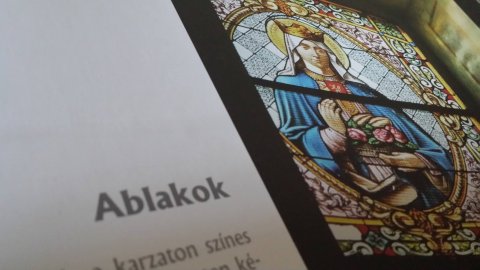 Alt